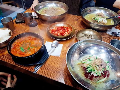 Yunsoin Namsan Godam Baekjangeojuk