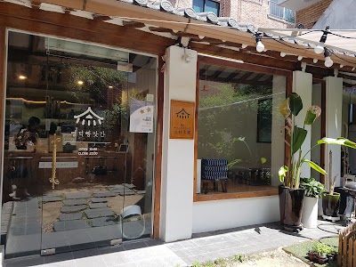 Myeongdeok Ppangatgan