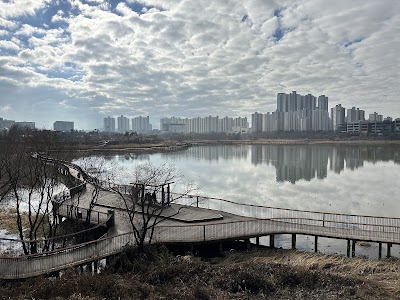 Gijije Subyeon Park