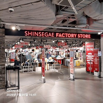 新世界百貨店 タイムズスクエア店リビング館