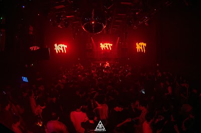 CLUB BERMUDA HONGDAE