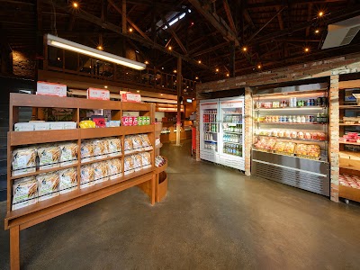 パラダク 新堂本店