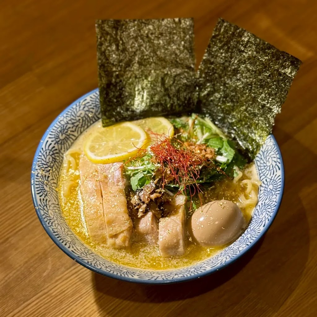 麺屋NOBUNAGA新富町店