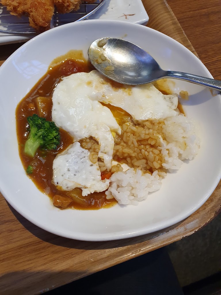 纖纖玉手
