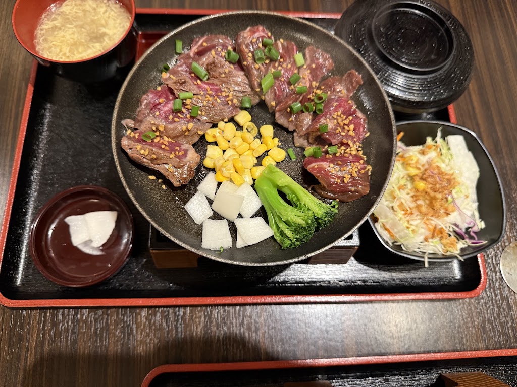 とろけるハンバーグ 福よし 六本木店