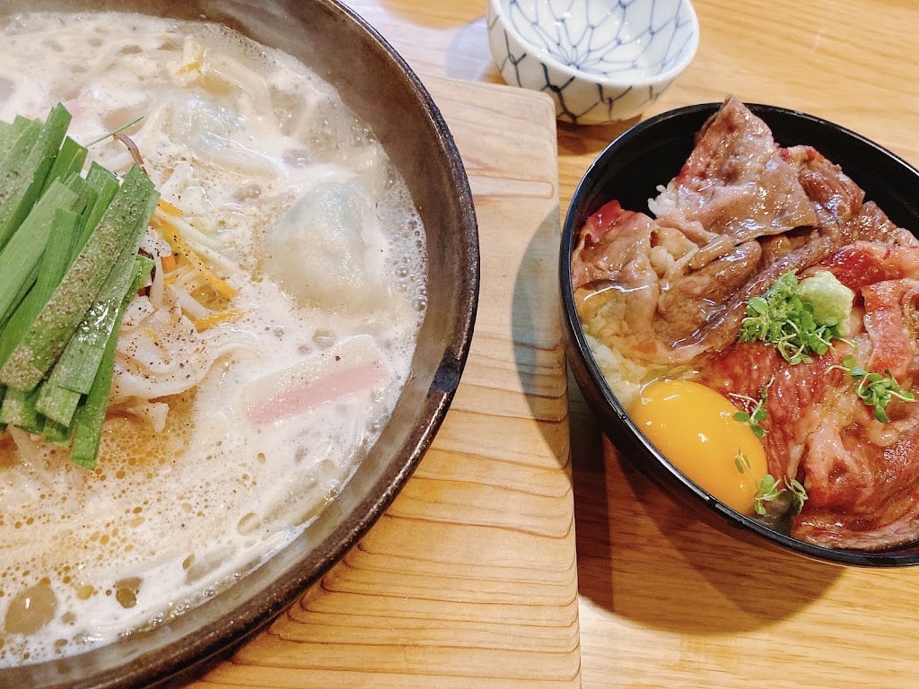博多炊き餃子 池ぽん