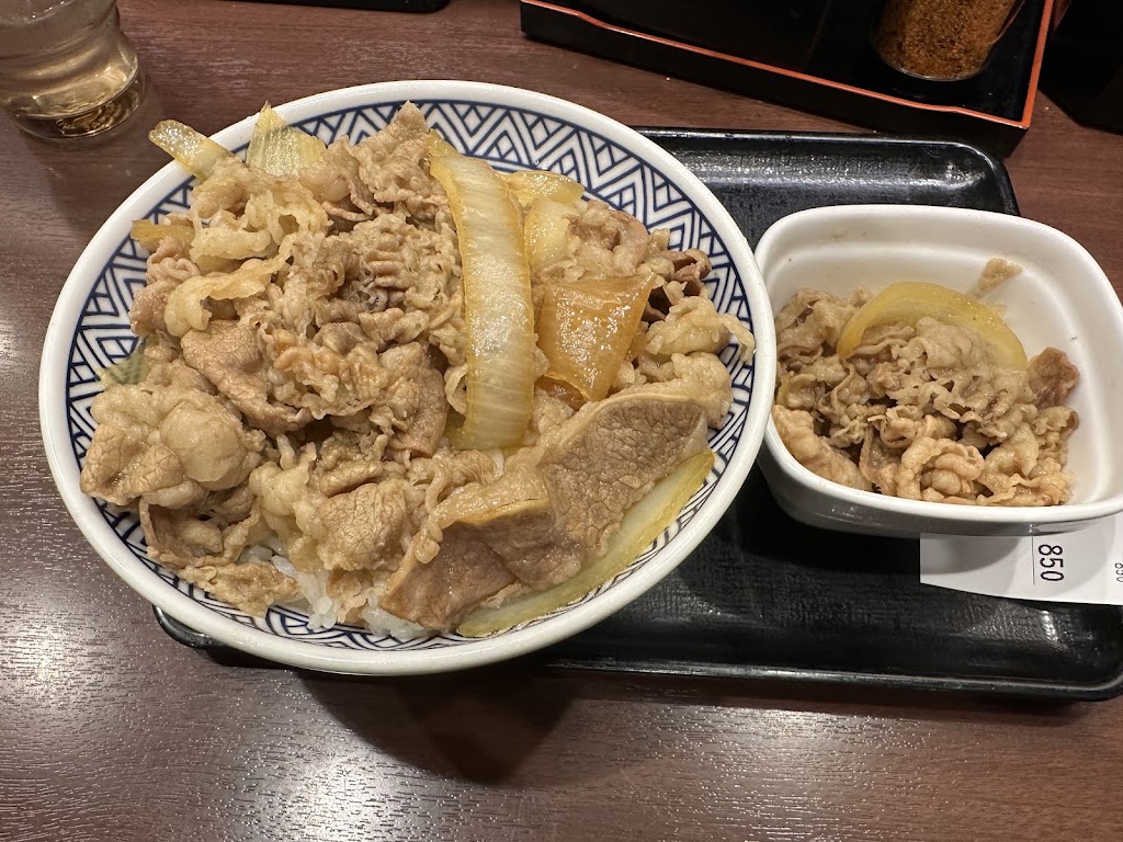 吉野家 赤坂三丁目店