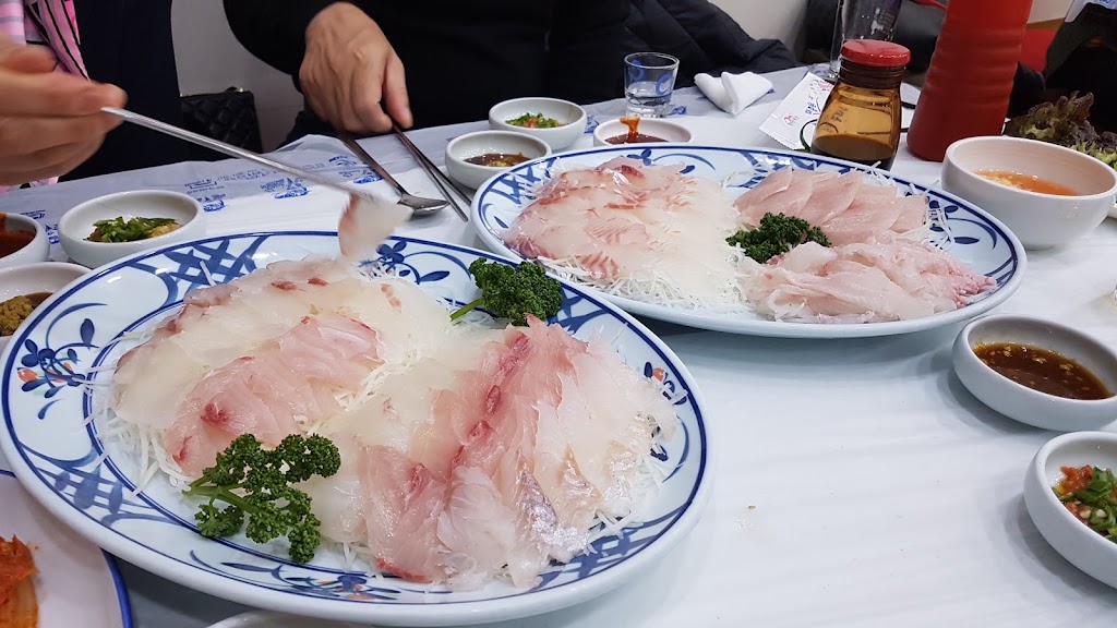 Dongbaekseom Hoetjip