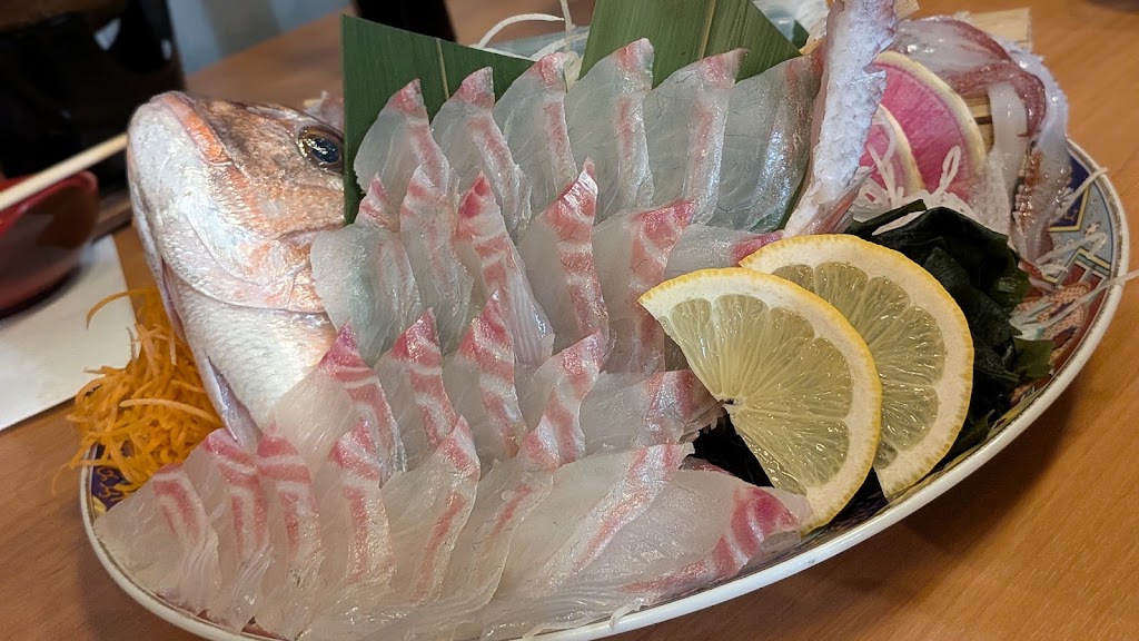 自社活魚車直接仕入れ 玄海亭本店
