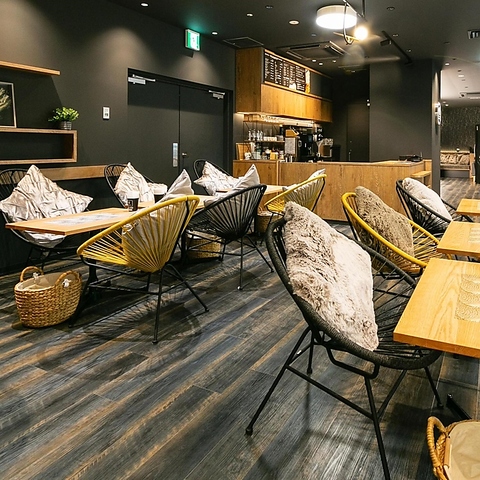 CAFÉ LOUNGE mosuKe