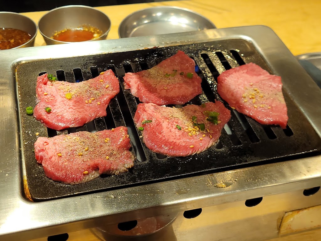 오사카 야키니쿠 호르몬 후타고 텐만