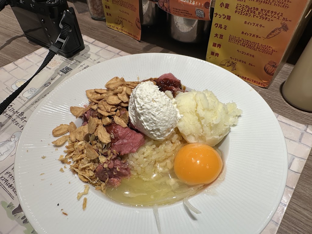 ステーキライスとカレーの店 センタービーフ 西新宿店