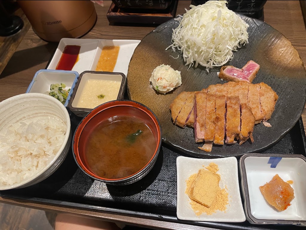 光珈琲 HIKARU COFFEE
