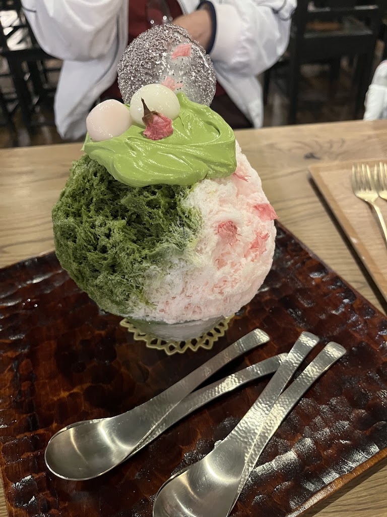 Mt.FUJI MATCHA PANCAKES | BAR & CREPERIE