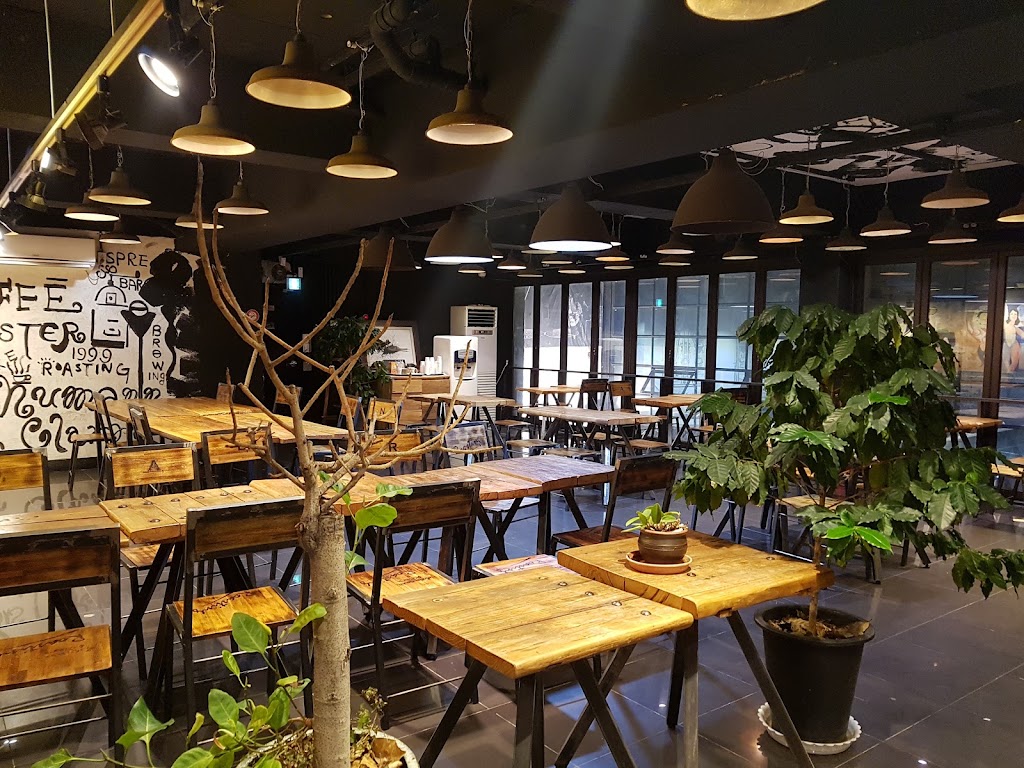 舒曼與克拉拉 本店