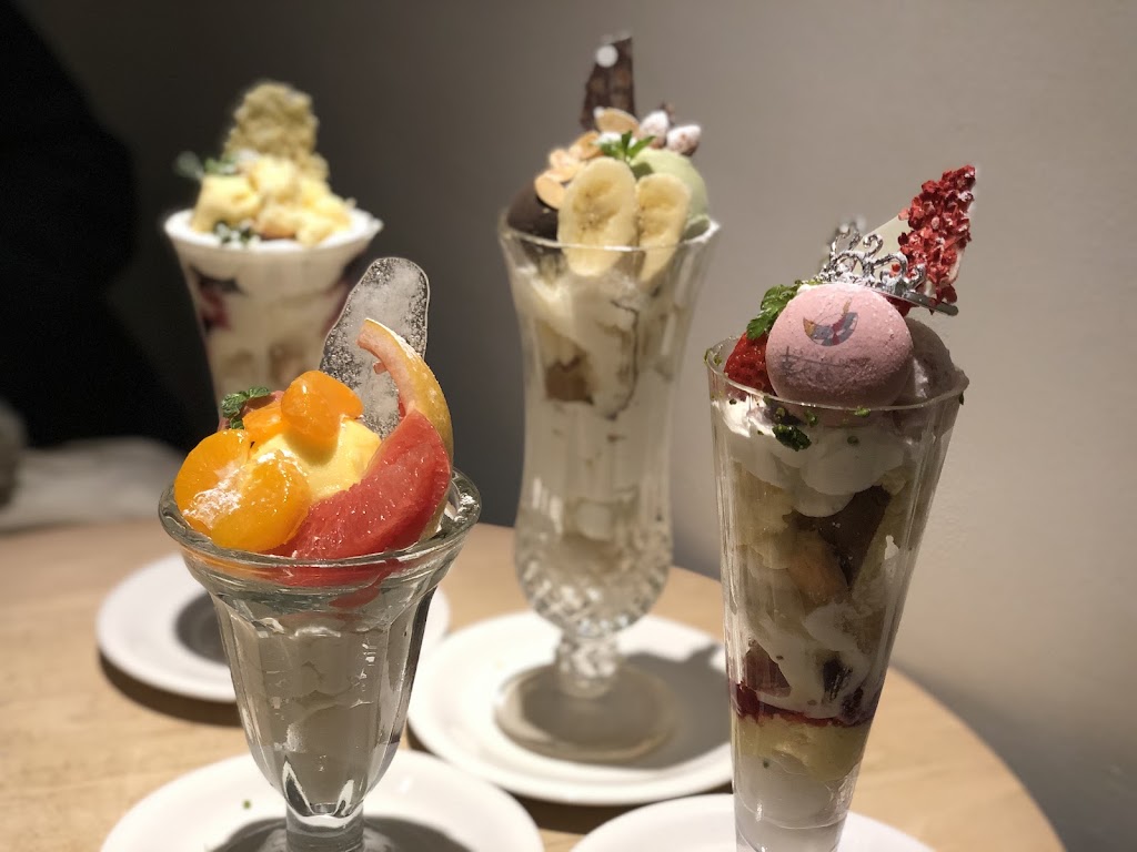 【パフェ専門店】幸せのレシピスイート すすきの店