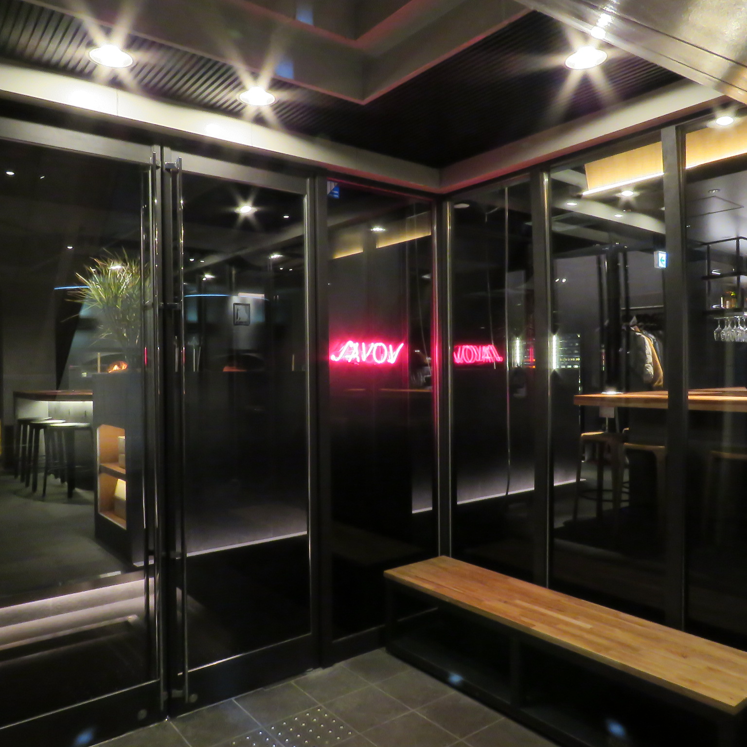 SAVOY EZO