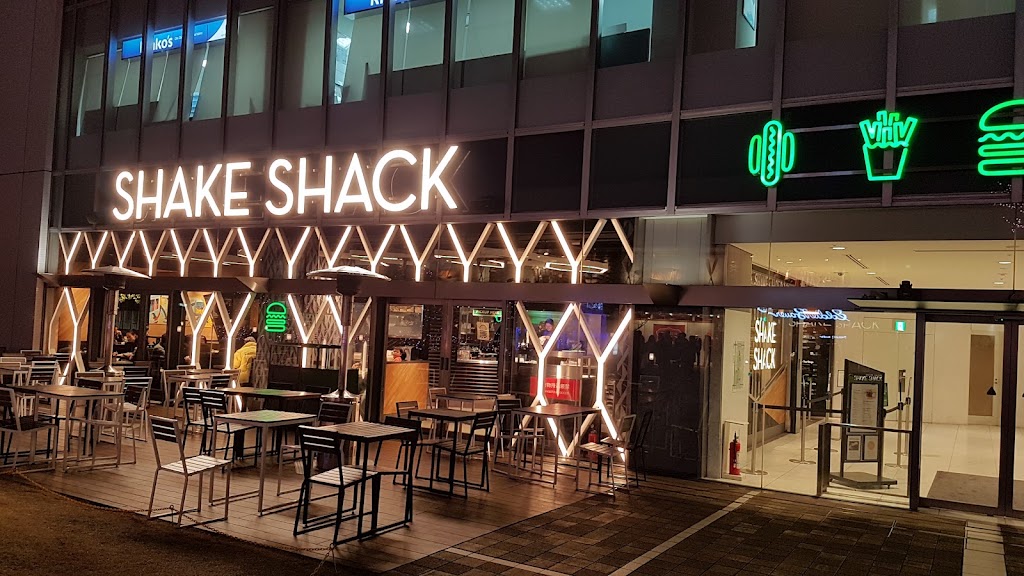 シェイク シャック 新宿サザンテラス