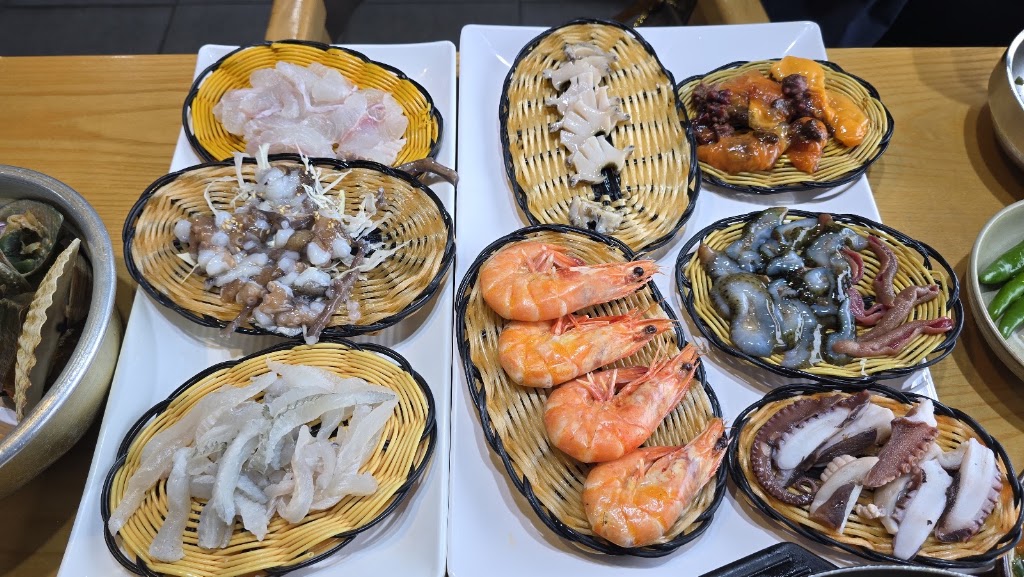 Songjeong Haenyeo Jip