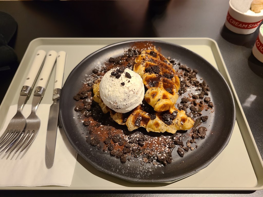 AOW Ice Cream Shop