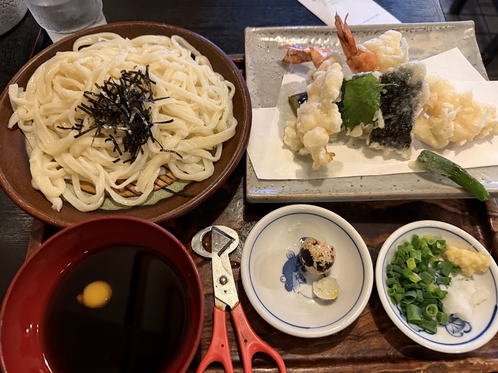 手打うどん 伊予路