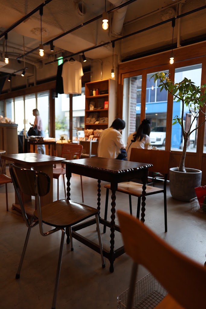 AUN COFFEE ROASTERS