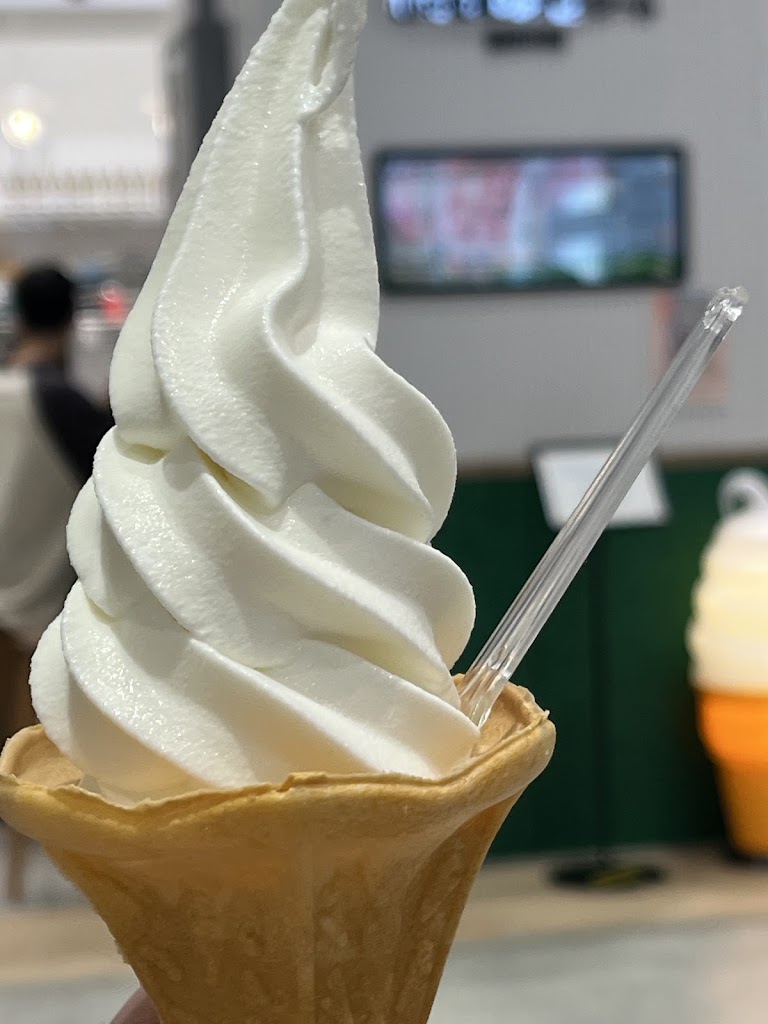 Queen's Soft Cream Cafe