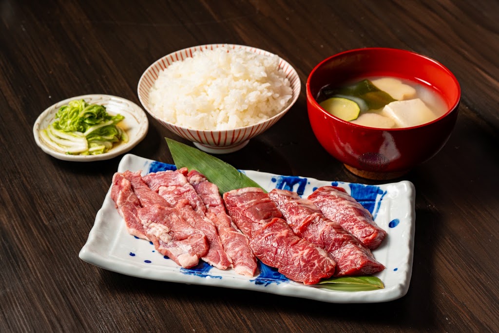 焼肉 まな (yakiniku mana)