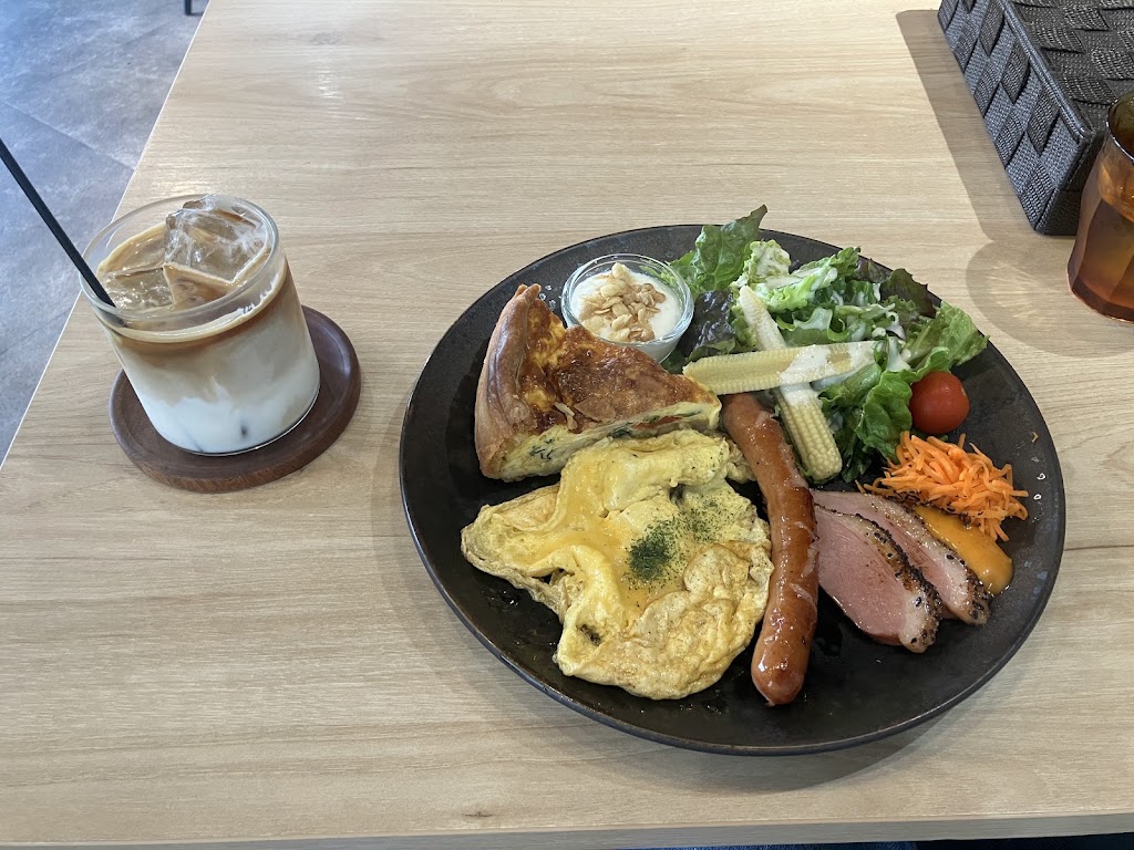 Heumoot Cafe