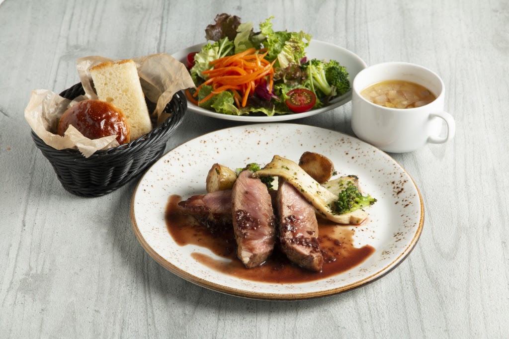 MODERN BISTRO Hamac de Paradis (モダンビストロ アマーク・ド・パラディ)